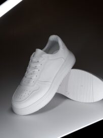 Белые кроссовки (разный фасон): Белые кроссовки (44)