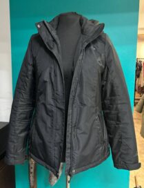 Куртка женская черная (42)