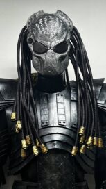 Маска киберпанк Хищник с дредами