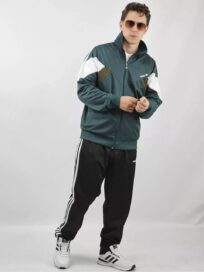 Спортивный костюм в стиле 90-ых_3