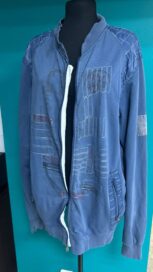 Олимпийка синяя потрепанная (54)