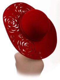 Шляпа красная