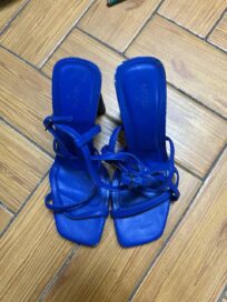 Босоножки синие (37)