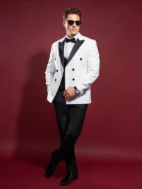Костюм классический тройка с белым пиджаком: Костюм с белым пиджаком (48)