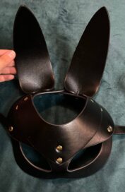 Маска кожаная: Маска кожаная (зайка)