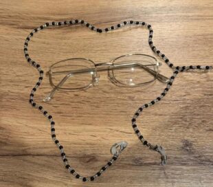 Шнурок на очки