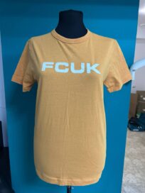 Желтая футболка (44)