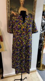 Советское платье в цветочек: фиолетовое (46-48)