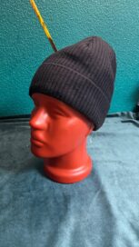 Шапка черная