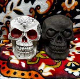 Череп декоративный