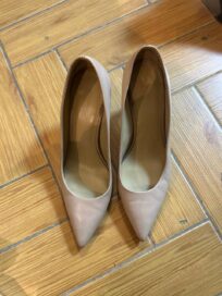 Туфли беж с острым носом (41)