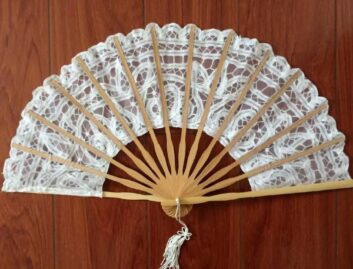 Веер: Веер белый кружевной