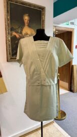 Женский костюм с юбкой (44-46)