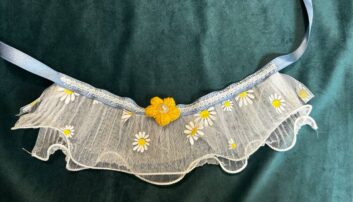 Воротник съёмный: Воротник съемный ромашки