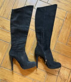 Сапоги (серая замша) на каблуке (38)