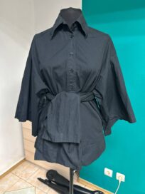 Рубашка черная с поясом (44)